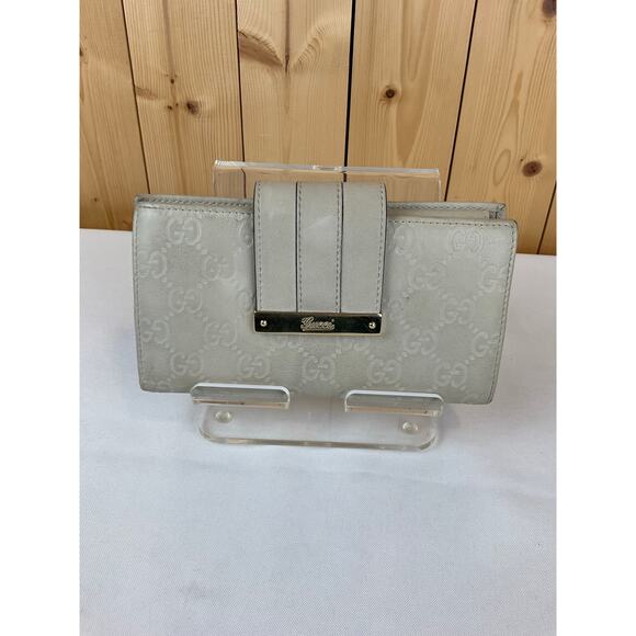 Gucci Cream Leather Logo Wallet, about 7 x 4"- SN 181668-0959 - Picture 1 of 6